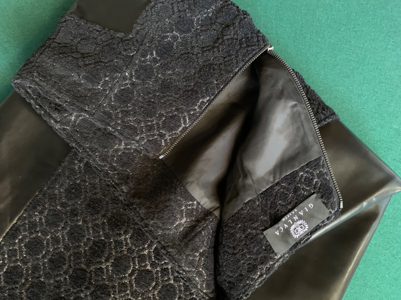 Gianluca Capannolo GIANLUCA SAITTO JUPE NEU !