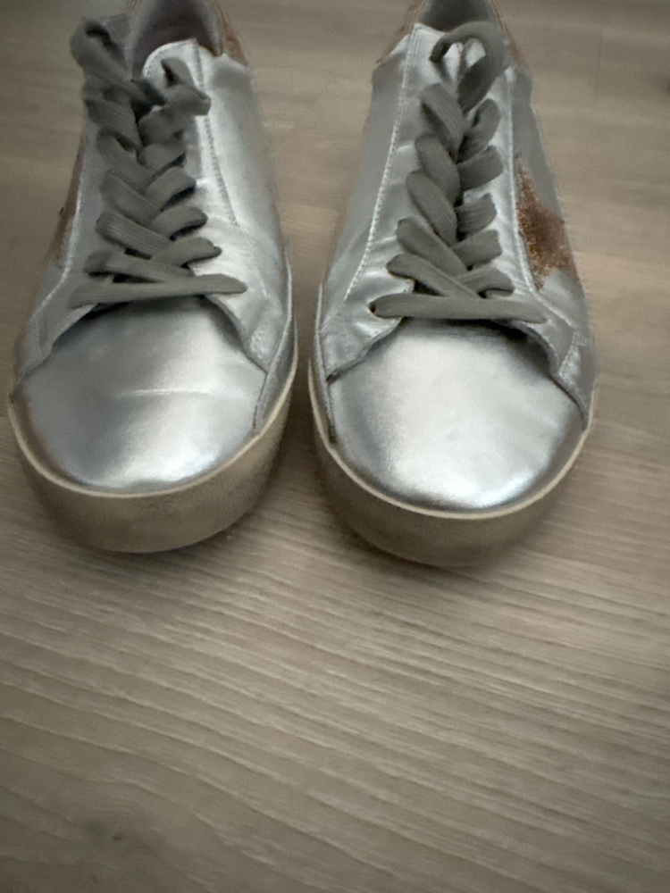 Golden Goose Deluxe Brand Superstar