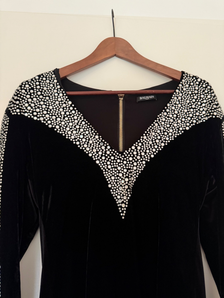 Balmain Magnificent dress in velvet and crystal