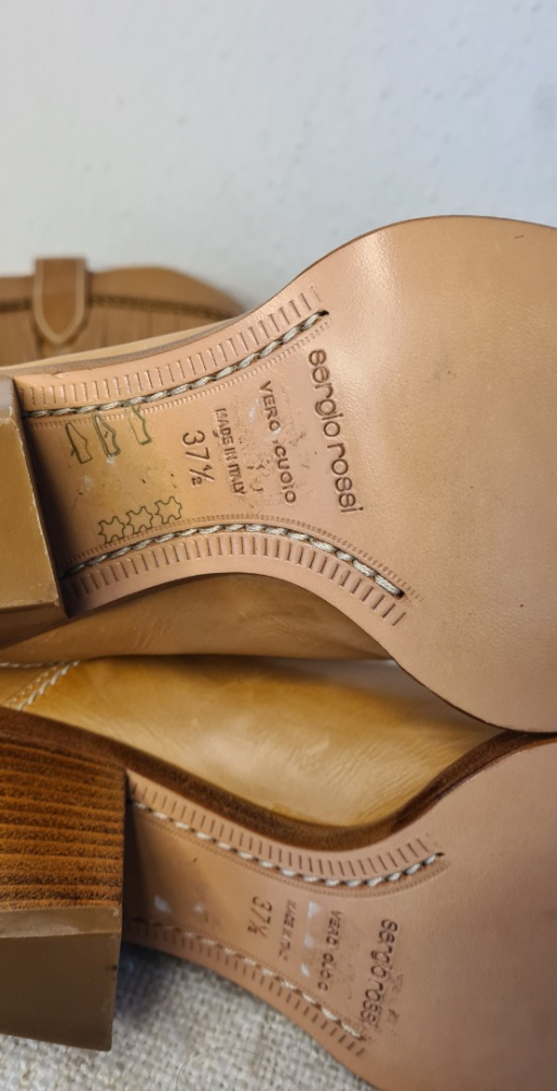 Sergio Rossi Western chic de luxe