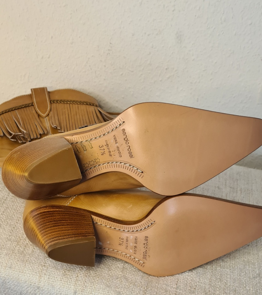 Sergio Rossi Western chic de luxe