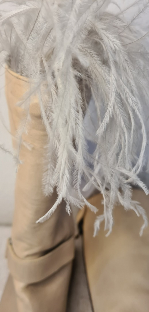 Brunello Cucinelli High boots with natural feathers