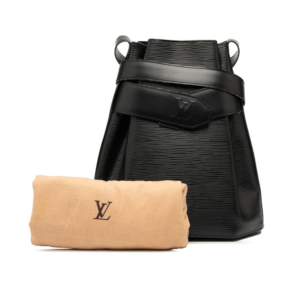 Louis Vuitton B Louis Vuitton Black Epi Leather Leather Epi Sac D Epaule PM France