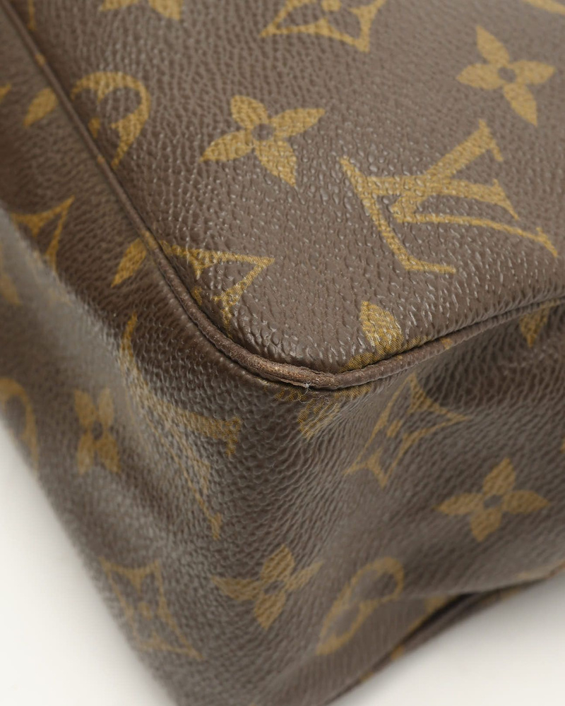 Louis Vuitton Monogram Truth Toilette 28