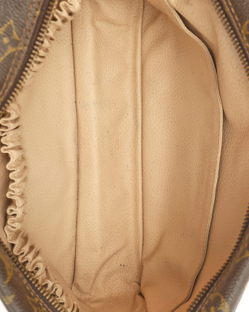 Louis Vuitton Monogram Truth Toilette 28