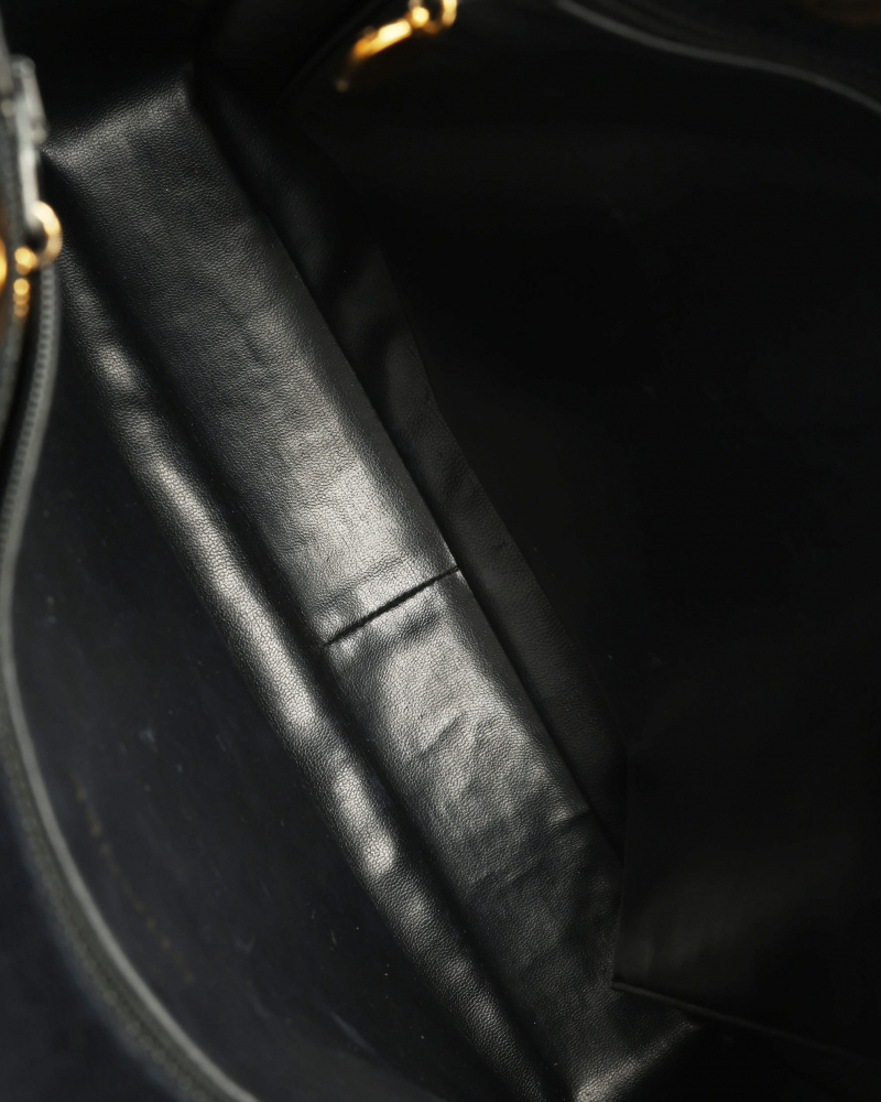 Chanel CC Caviar Chain Tote Bag