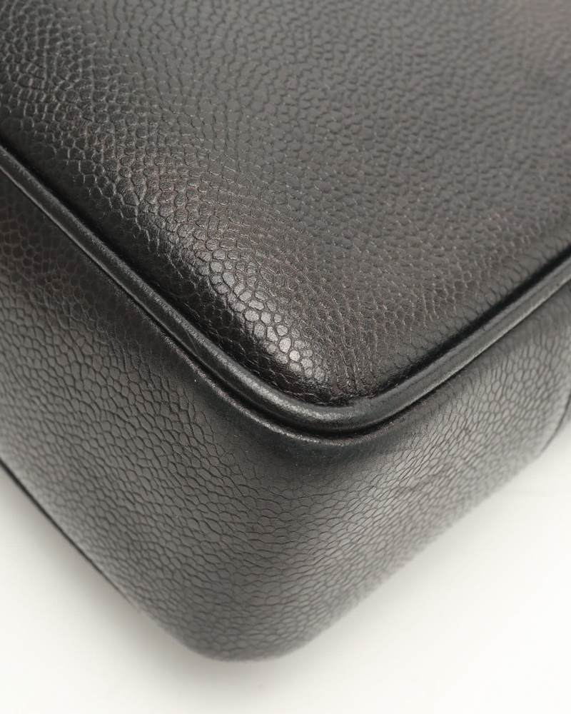 Chanel CC Caviar Chain Tote Bag