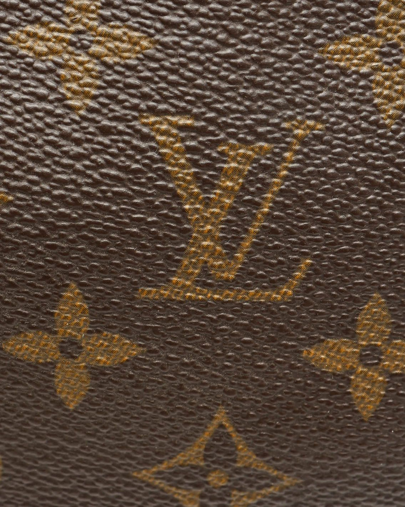 Louis Vuitton Monogram Trousse Toilette 28