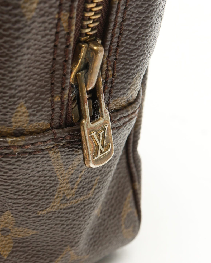 Louis Vuitton Monogram Trousse Toilette 28