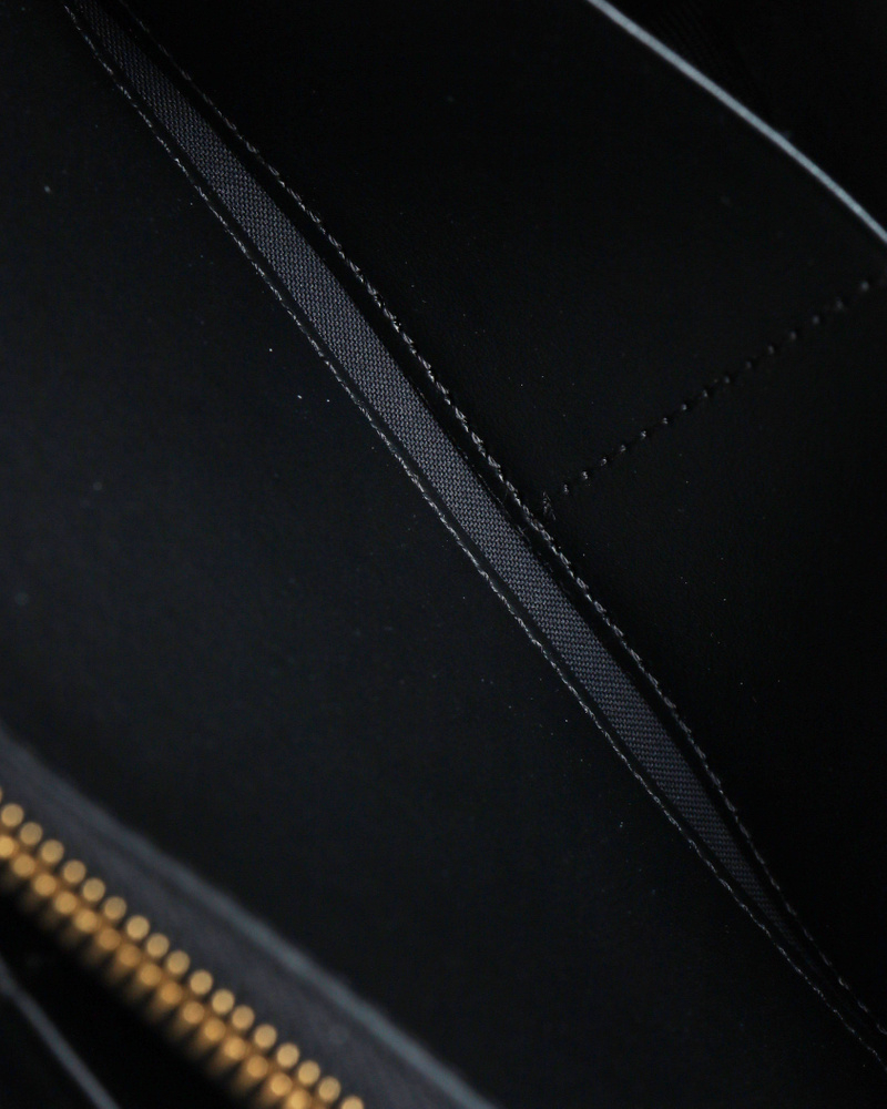 Fendi FF Diamonds Wallet On Chain Bag