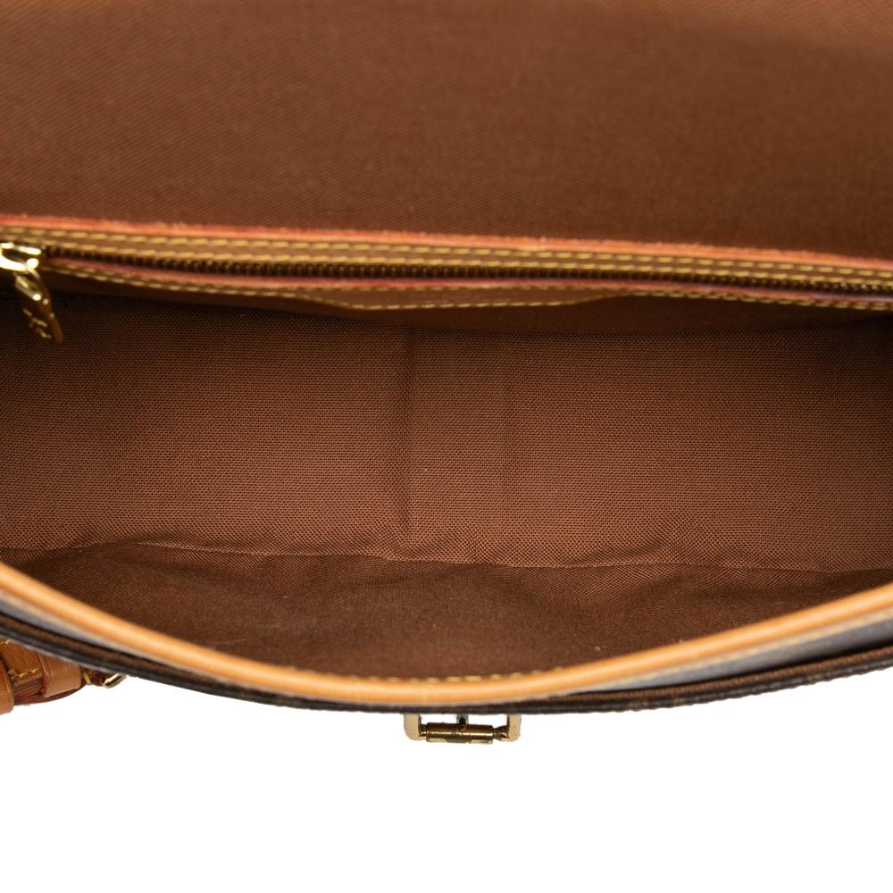 Louis Vuitton B Louis Vuitton Brown Monogram Canvas Fabric Monogram Sologne France