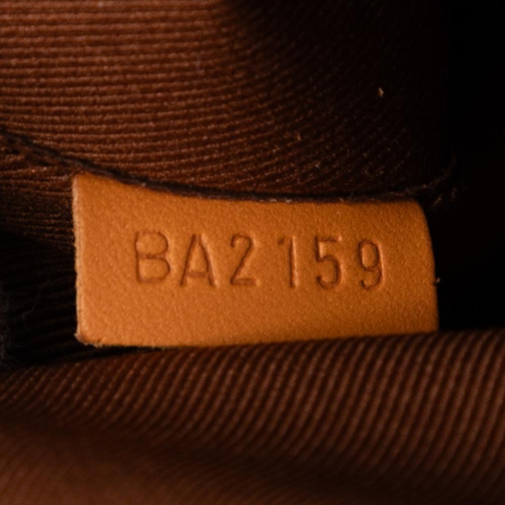 Louis Vuitton B Louis Vuitton Brown Monogram Canvas Fabric Monogram Soft Trunk Messenger MM France