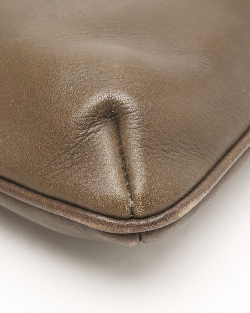 Celine Céline Triomphe Chain Clutch Bag