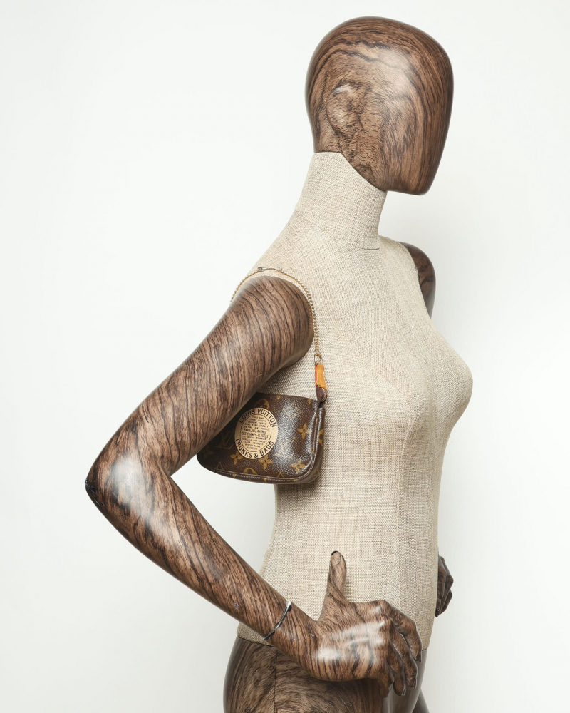 Louis Vuitton Mini Pochette Accessoires Bag