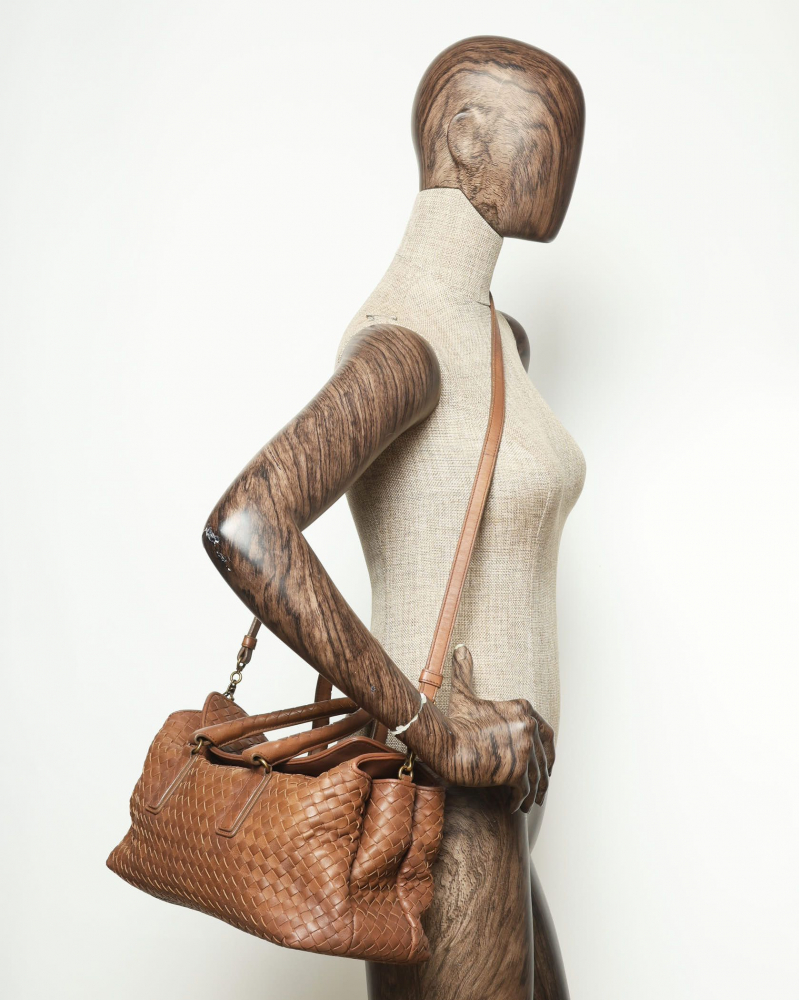 Bottega Veneta Intrecciato Boston Bag