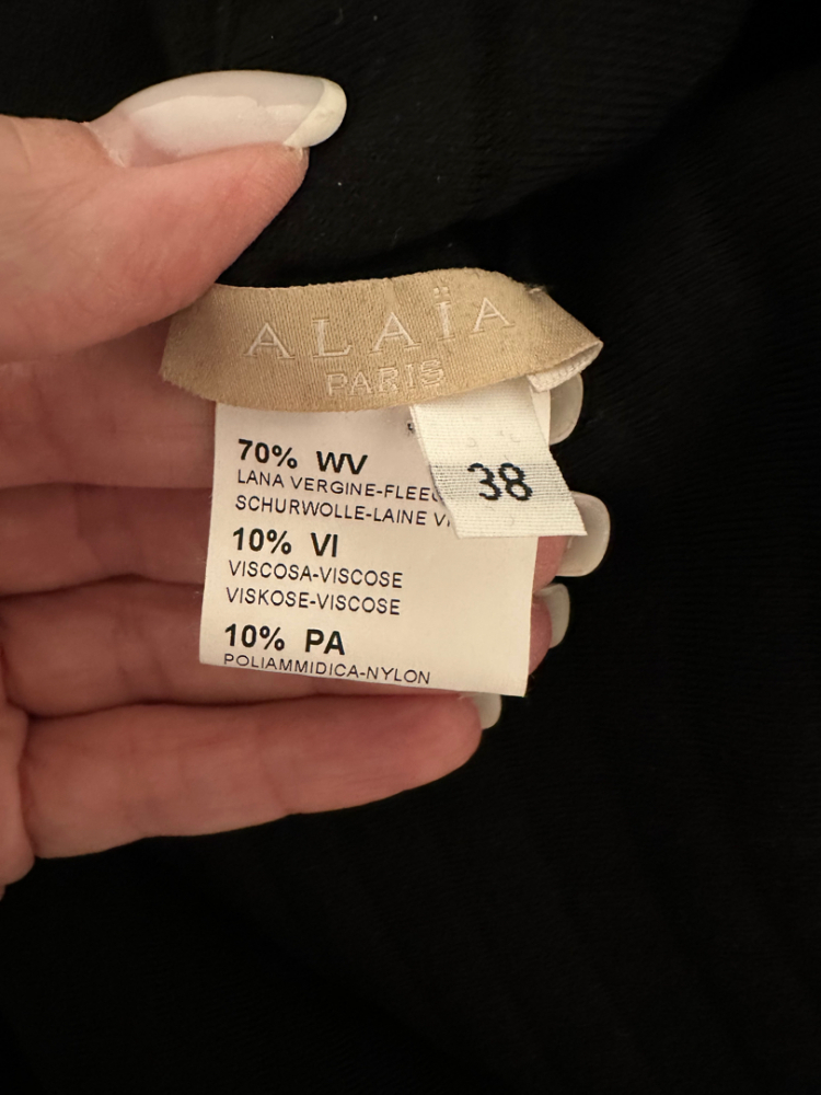 Alaïa Robe noire à manches longues