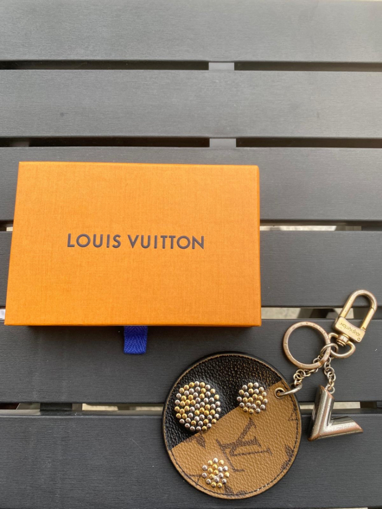 Louis Vuitton Key ring