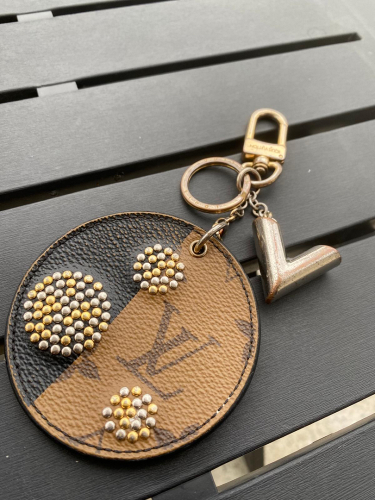 Louis Vuitton Key ring