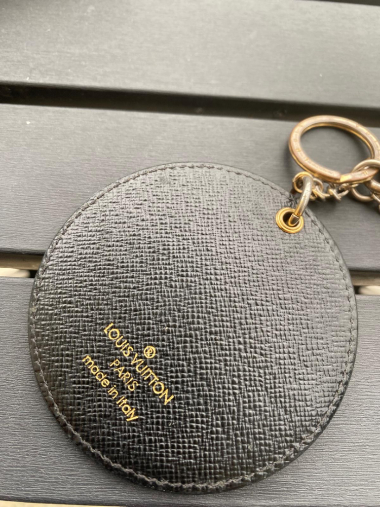 Louis Vuitton Key ring
