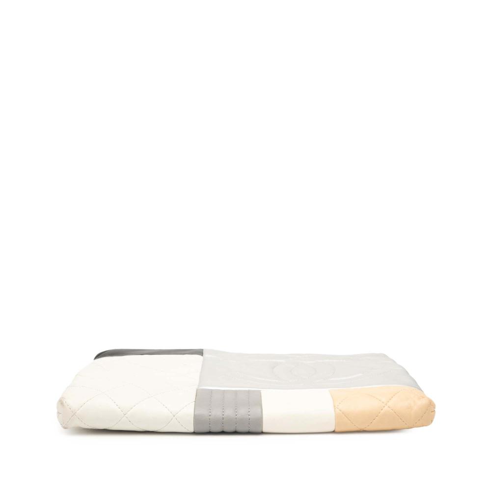 Chanel B Chanel White Lambskin Leather Leather Medium Lambskin Colorblock Patchwork O Case Italy