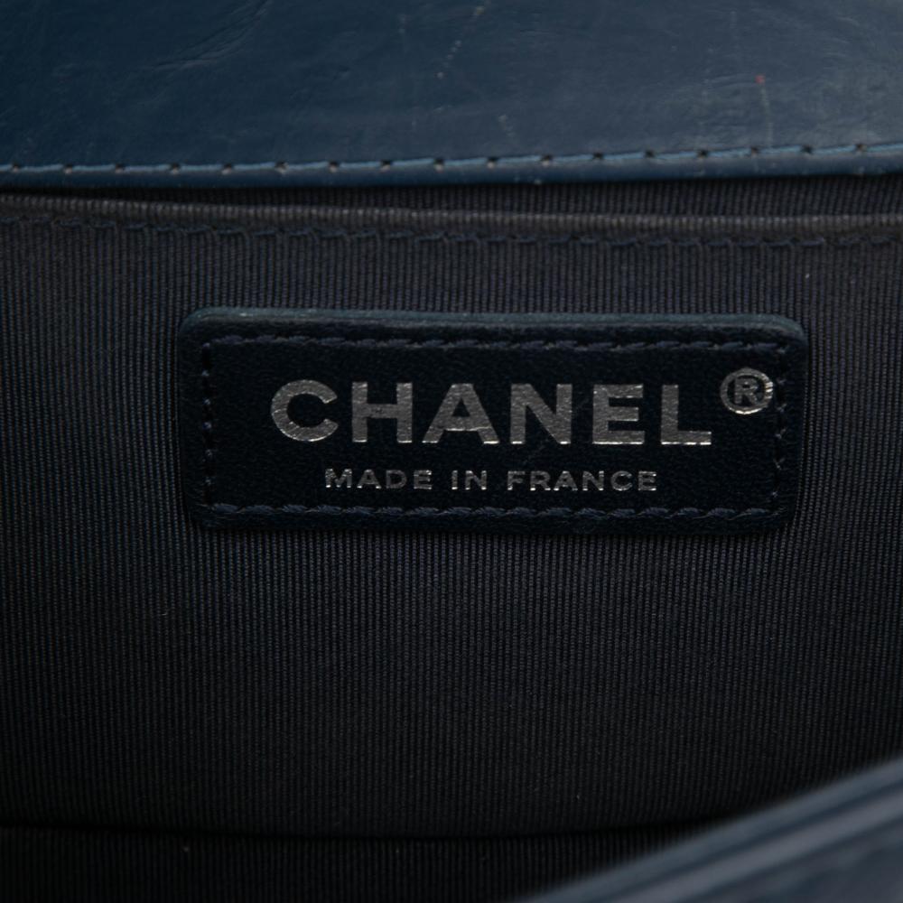 Chanel AB Chanel Blue Navy Calf Leather Small Chevron Aged skin Jacket Boy Flap France