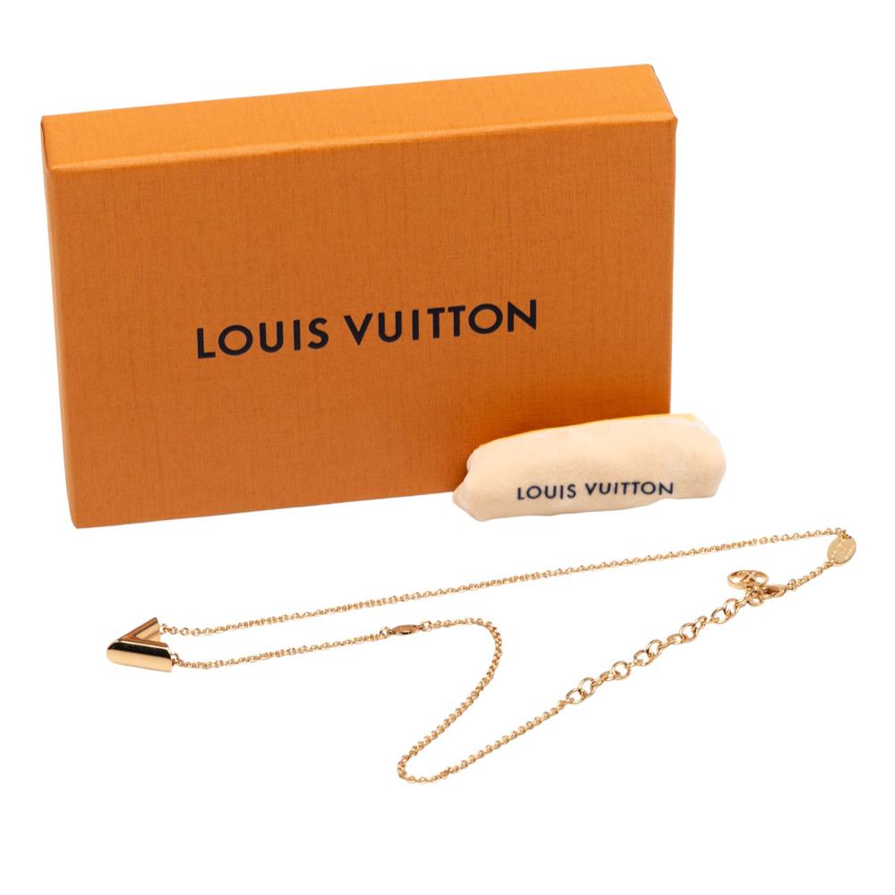 Louis Vuitton AB Louis Vuitton Gold Gold Plated Metal Essential V Necklace Italy