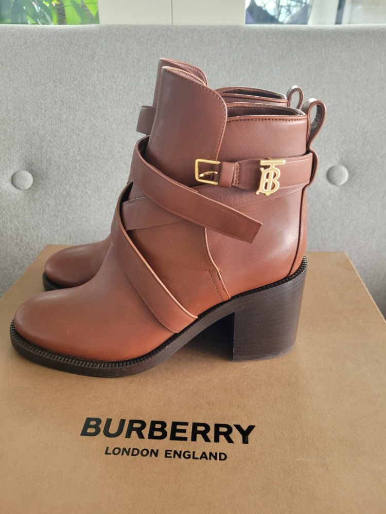 Burberry Boots