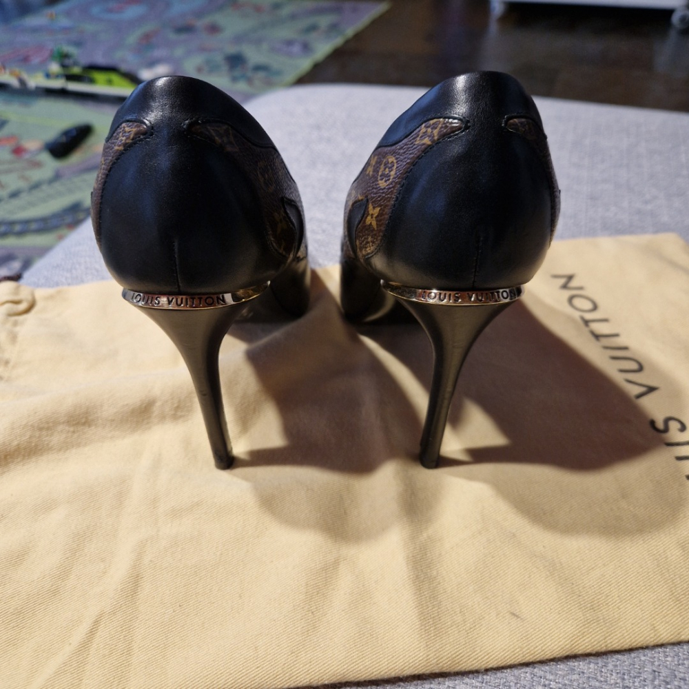 Louis Vuitton Erste Dame