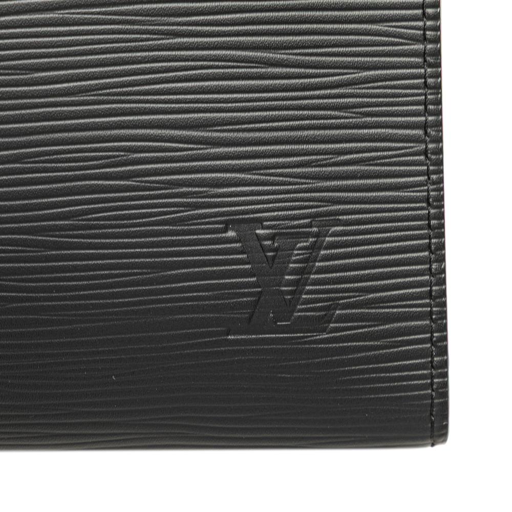 Louis Vuitton AB Louis Vuitton Black Epi Leather Leather Epi Pochette Voyage MM France