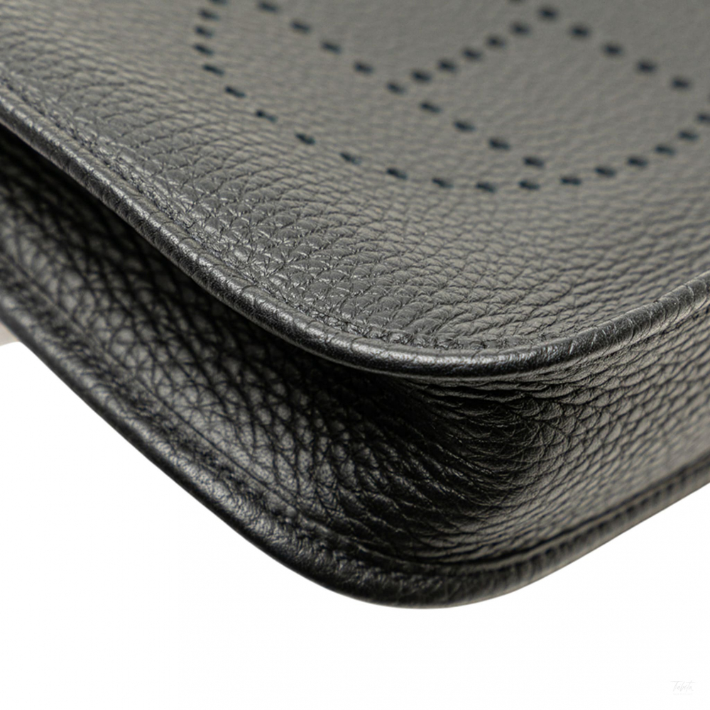 Hermès Evelyne 16 TPM Taurillon Clemence Leather Amazone Hobo Crossbody Noir