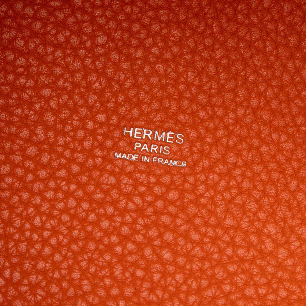 Hermès Picotin 18 Taurillon Clemence Leather Lock Bucket Handbag Orange