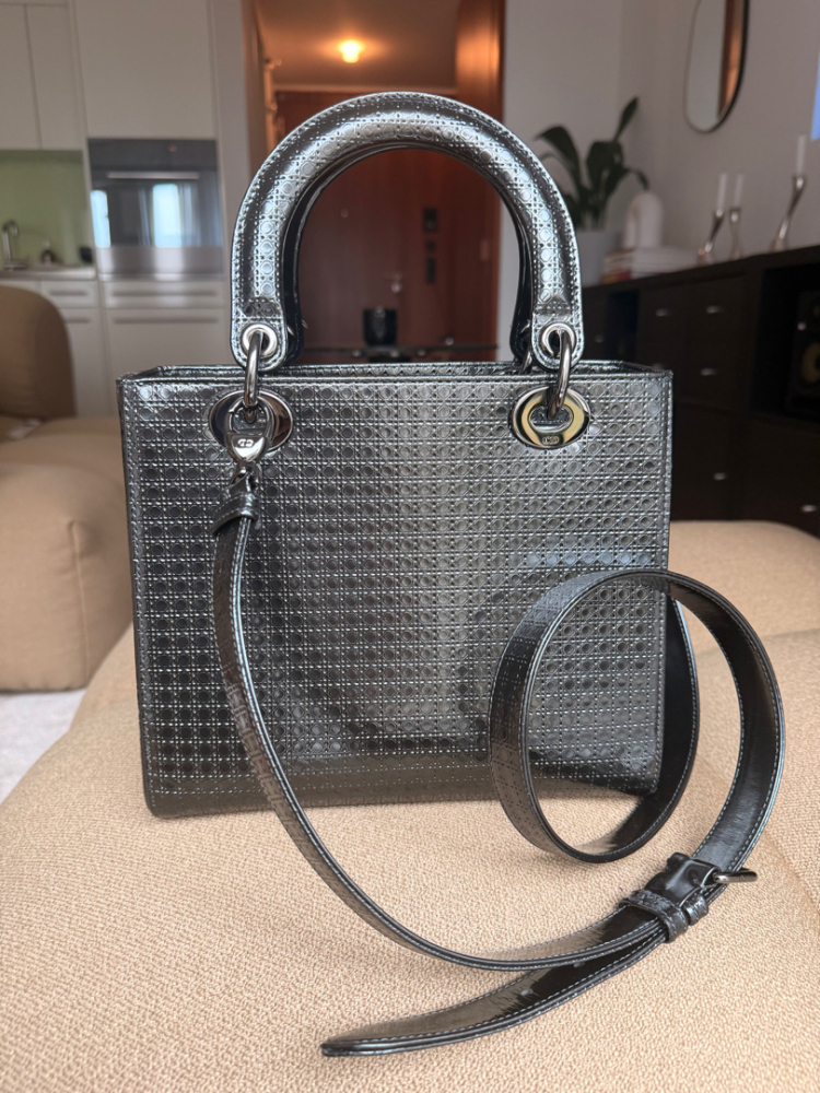 Christian Dior AB Dior Black Patent Leather Leather Medium Metallic Micro Cannage Lady Dior Italy