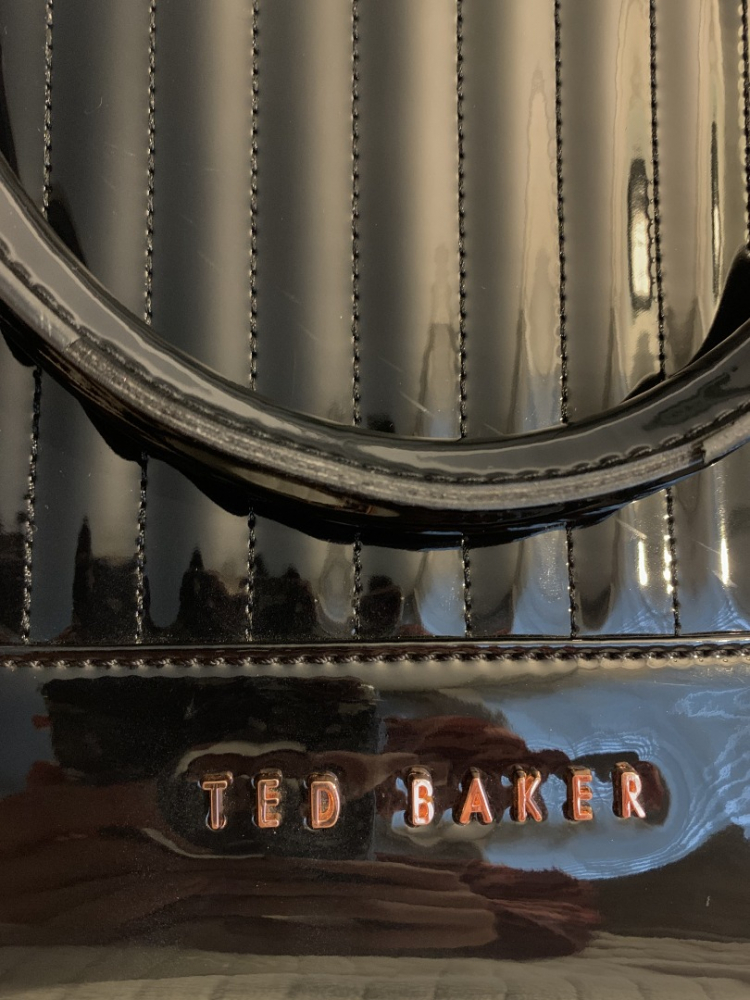 Ted Baker Boîte à lettres