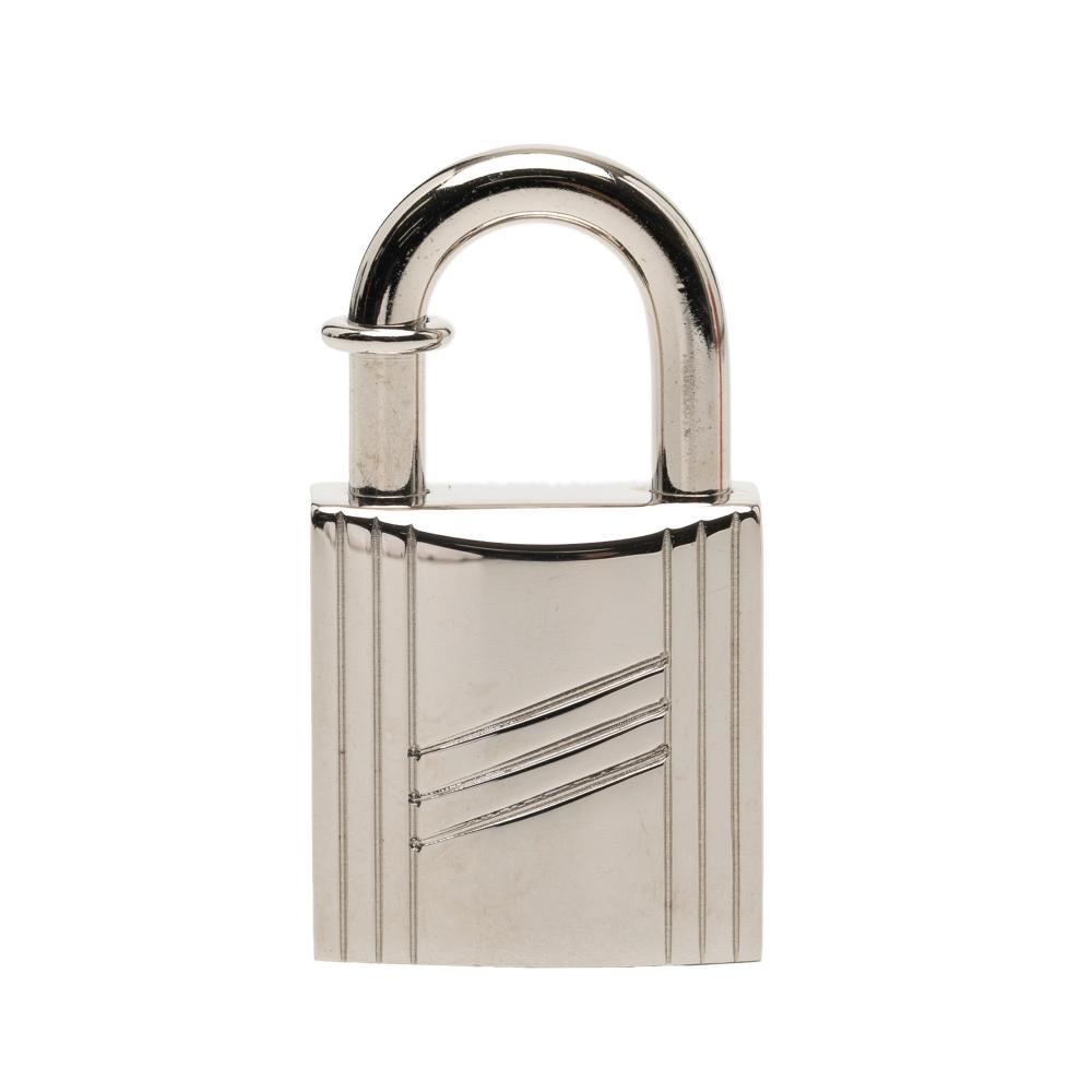 Hermès AB Hermès Silver Palladium Metal Plated Annee Arbre Cadena Lock Charm France
