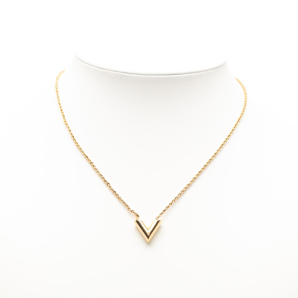 Louis Vuitton AB Louis Vuitton Gold Gold Plated Metal Essential V Necklace Italy