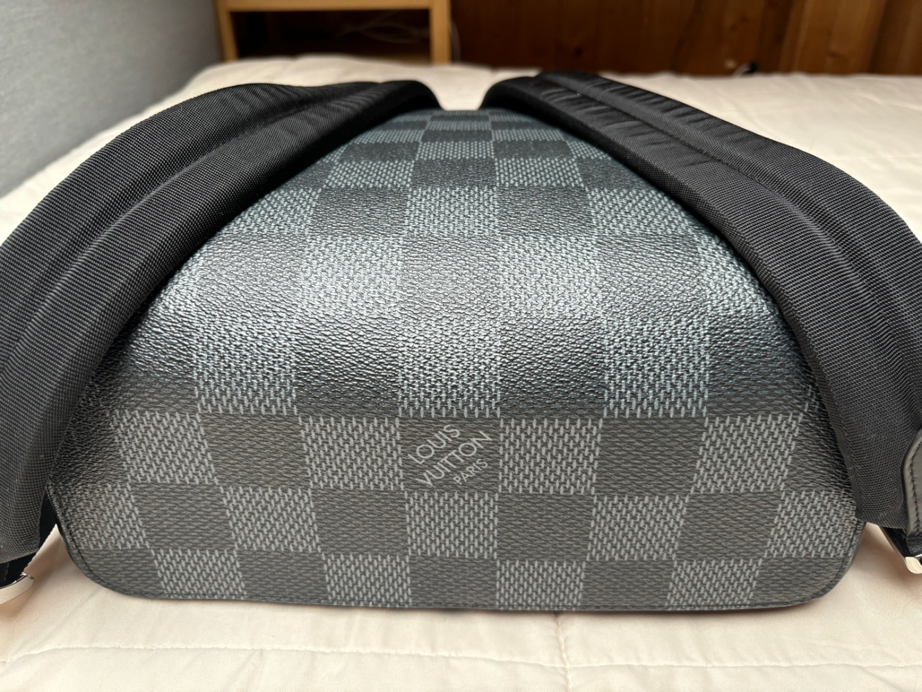 Louis Vuitton Sac de voyage en cuir verni Campus