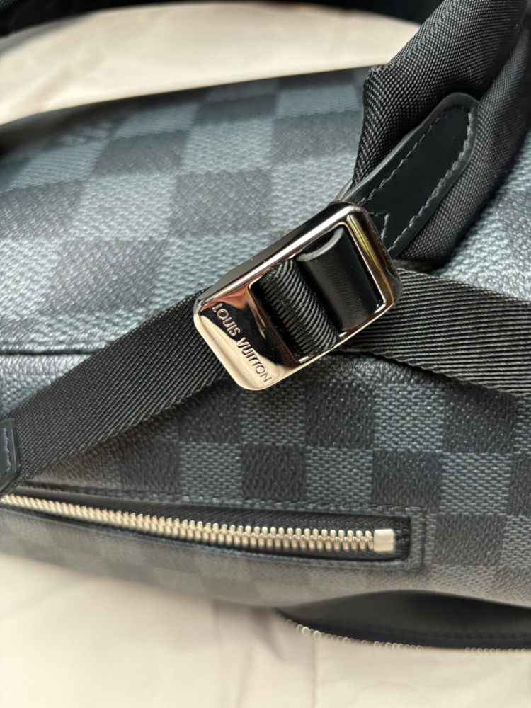 Louis Vuitton Sac de voyage en cuir verni Campus