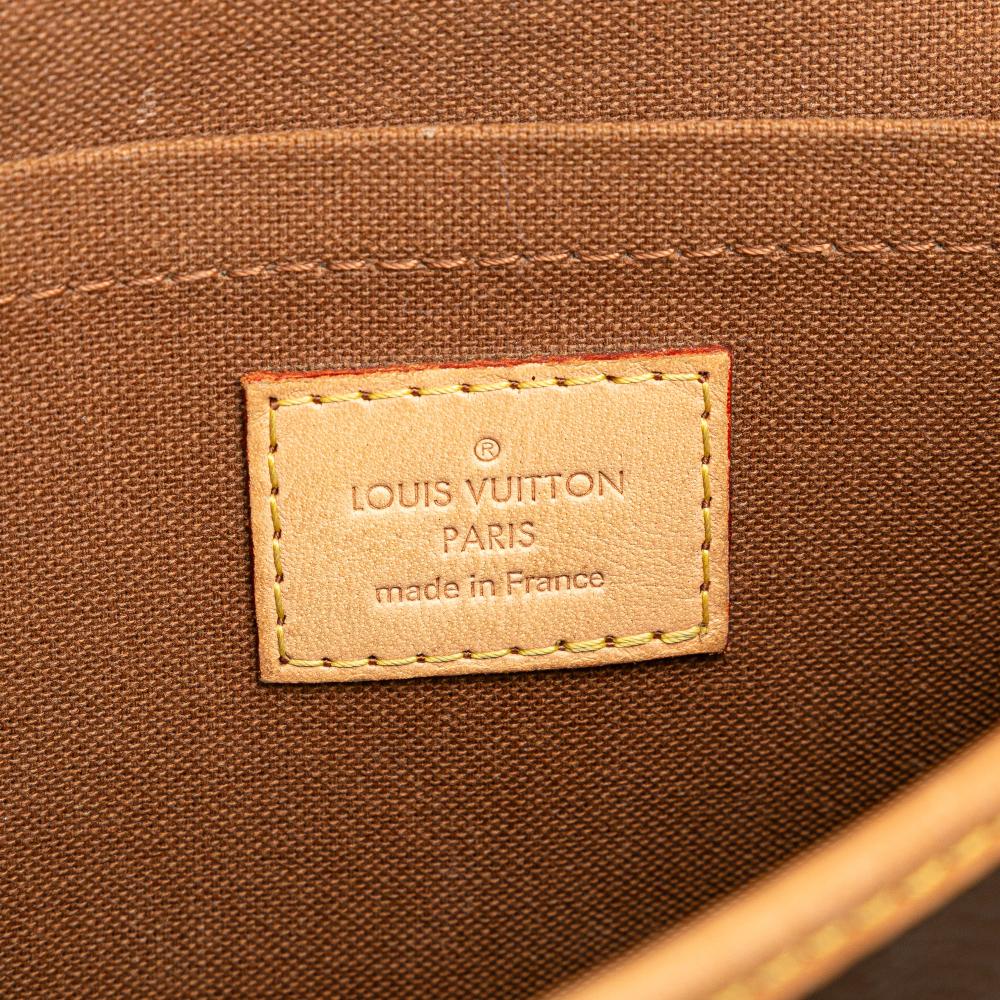 Louis Vuitton B Louis Vuitton Brown Monogram Canvas Canvas Monogram Sologne France