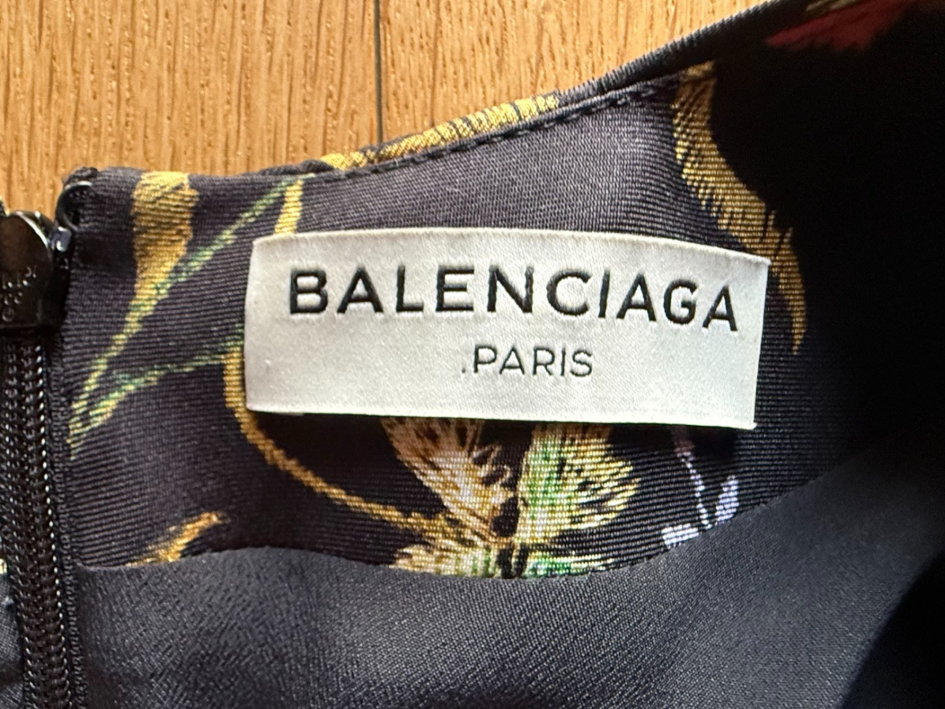 Balenciaga Robe en soie à fleurs