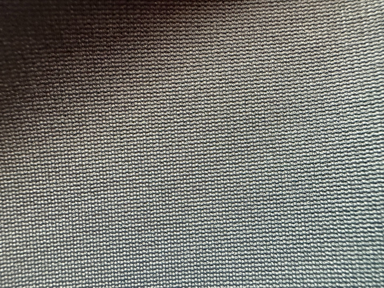 Balenciaga Minirobe en tricot à épaules courtes iconique !