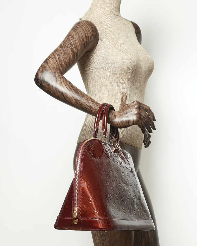 Louis Vuitton Vernis Alma GM Bag
