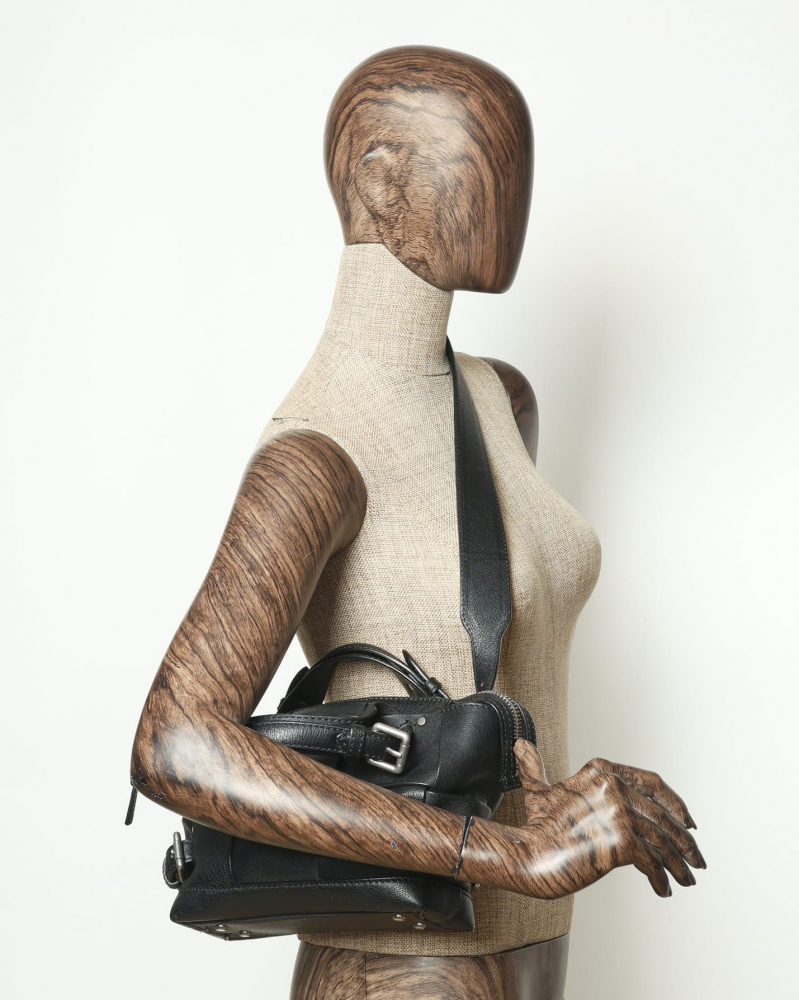 Bottega Veneta Maxi Intrecciato Arco Tool Bag