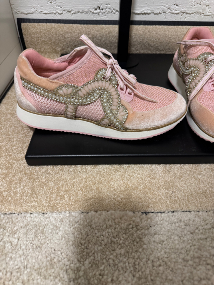 Sophia Webster Embroidered sneakers