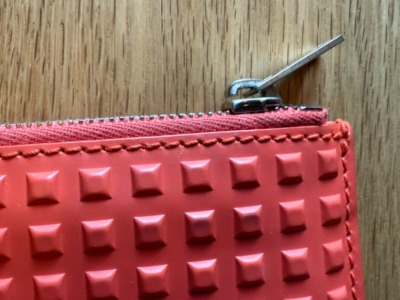 Balenciaga Pochette texturée
