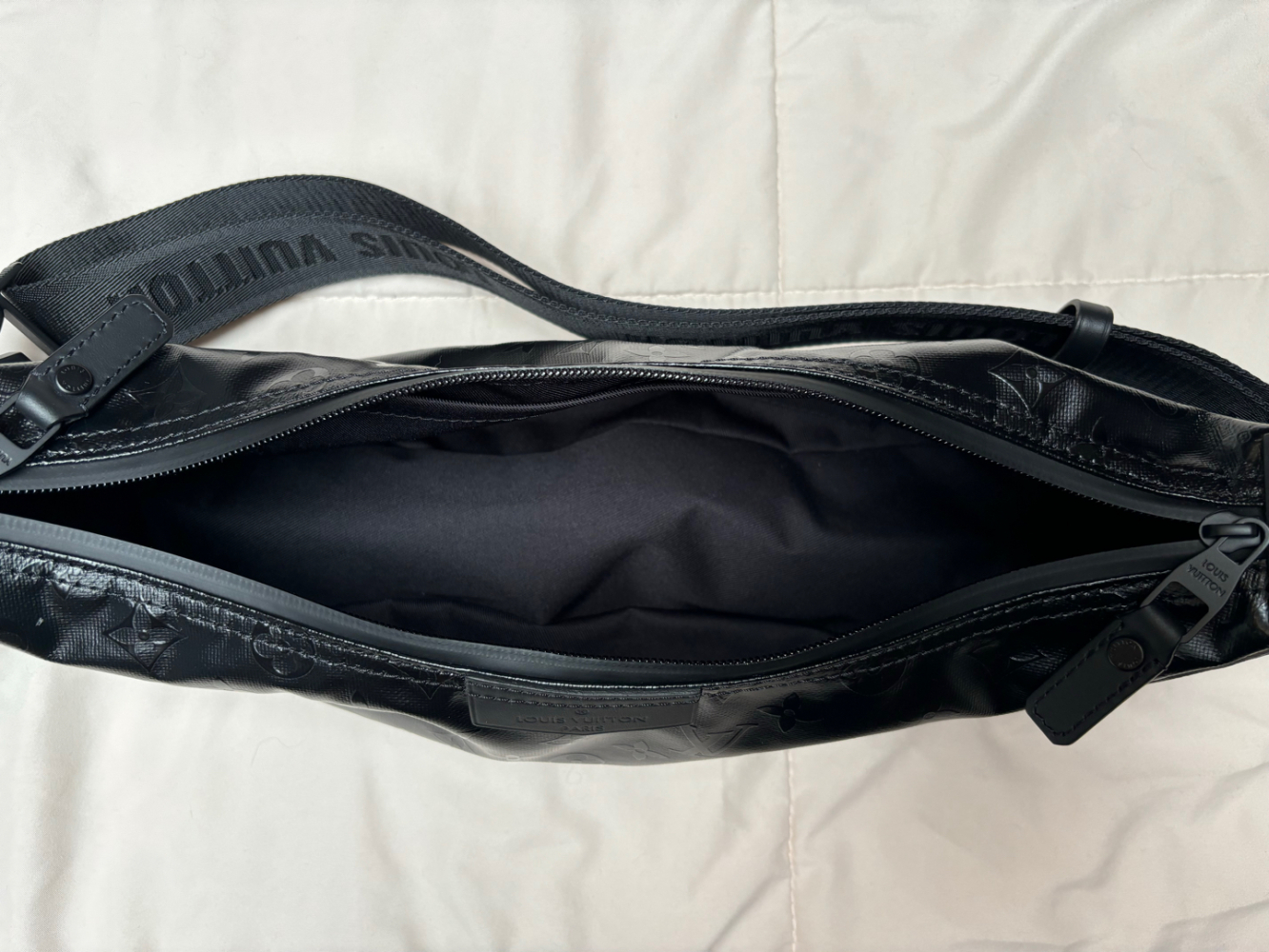 Louis Vuitton HAMAC BAG MM MNG STORM B.