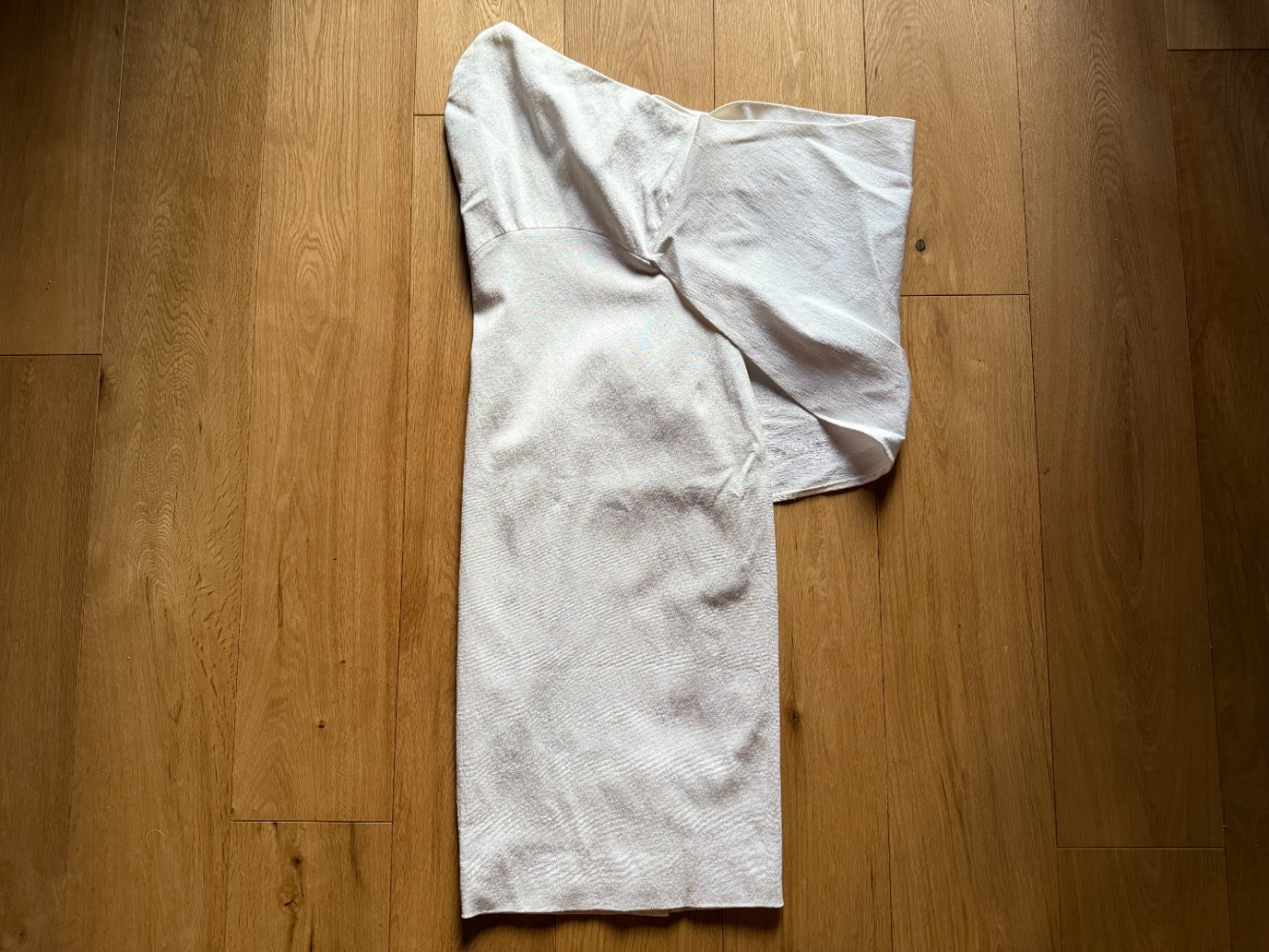 Tom Ford Incroyable robe à épaulettes à capuchon