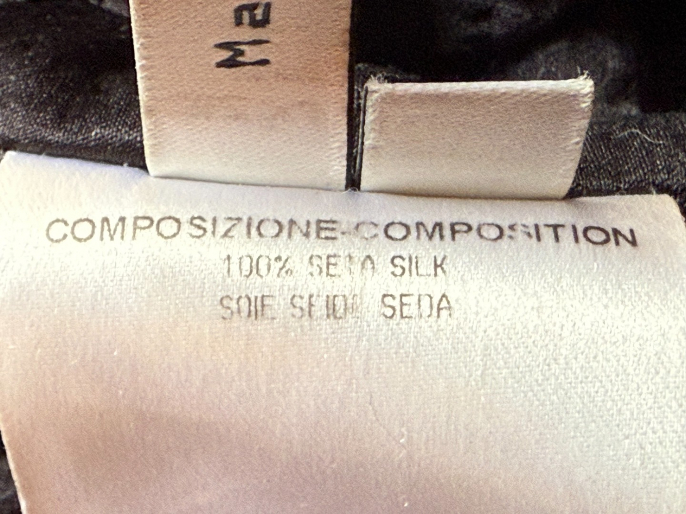 Balenciaga Adorable, amusante et flottante petite robe en soie