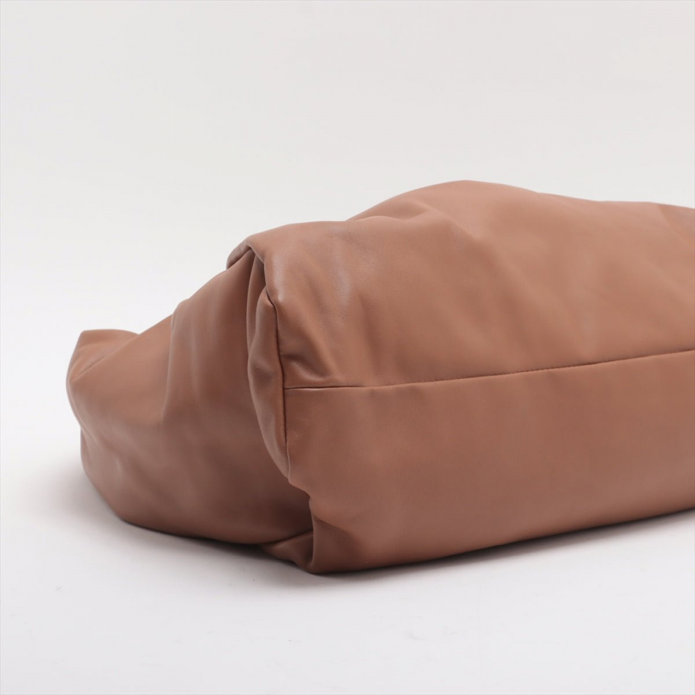 Bottega Veneta The Pouch Large Leather Hobo Bag Brown