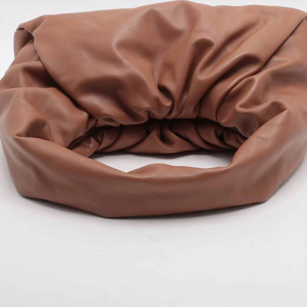 Bottega Veneta The Pouch Large Leather Hobo Bag Brown
