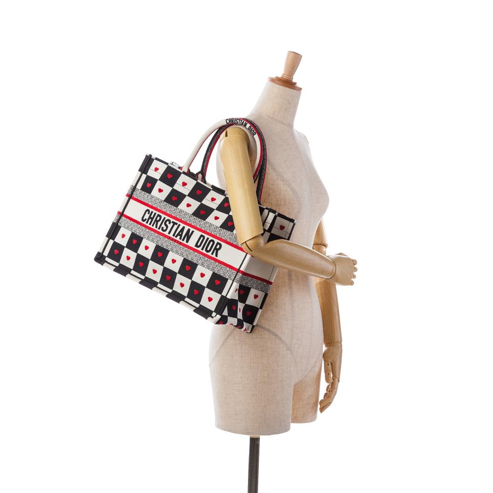 Christian Dior AB Dior White Canvas Fabric DiorAmour Medium D-Chess Book Tote Italy